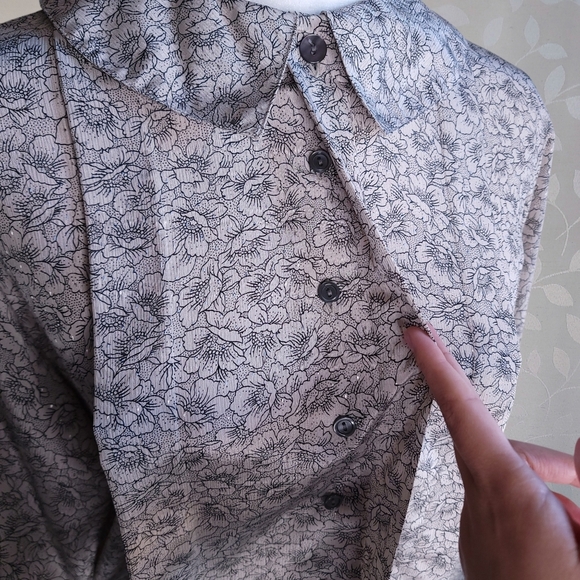 Vintage 60s 70s Pilgrim Collar Pleated Floral Print Blouse Jaeger Taupe - Picture 10 of 12